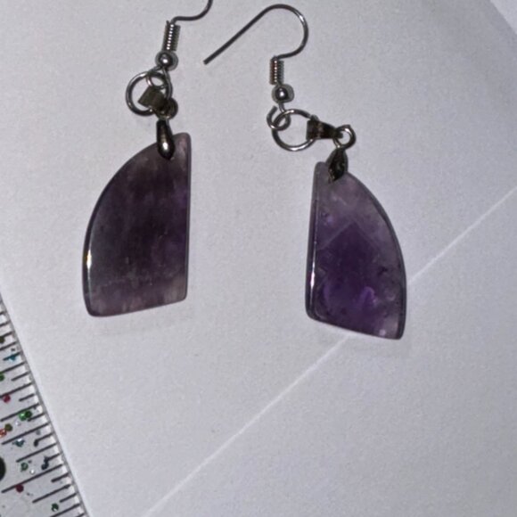 Amethyst Dangle Earring - Picture 11 of 11